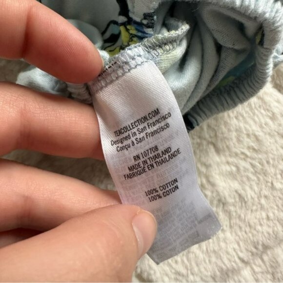 Tea Collection | Blue Sea Turtle Printed Henley Romper | Size 3-6 Months - Picture 9 of 9